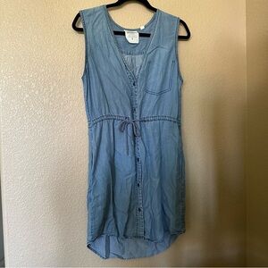 Chambray High-Low Sleeveless Sundress with tie front